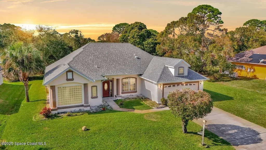 970 Sierra Place NE Palm Bay FL 32907