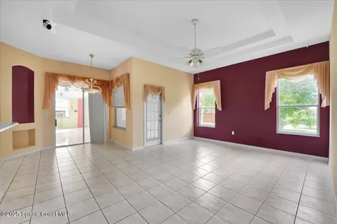 970 Sierra Place NE Palm Bay FL 32907