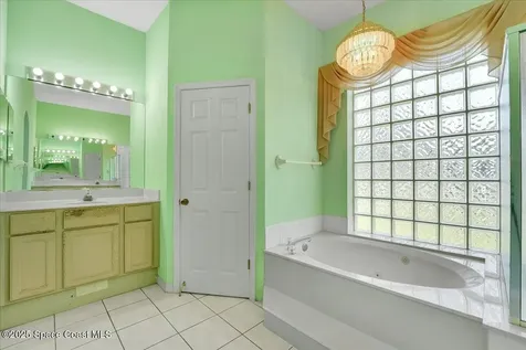 970 Sierra Place NE Palm Bay FL 32907