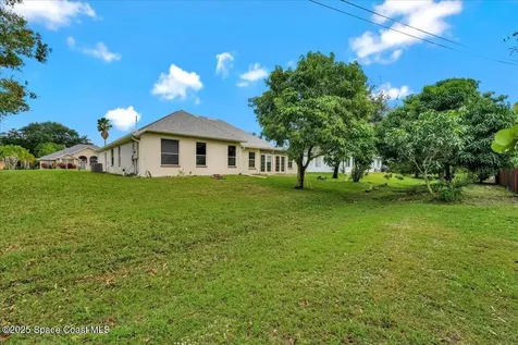 970 Sierra Place NE Palm Bay FL 32907