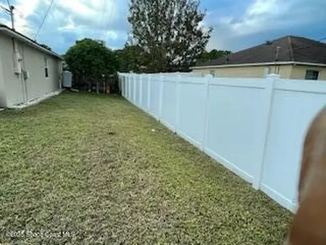 999 Carver Road SE Palm Bay FL 32909