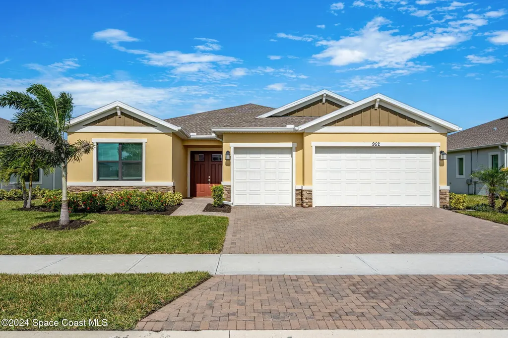 952 Great Belt Circle Melbourne FL 32940