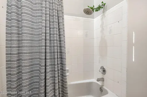 1010 Citrus Avenue NE Palm Bay FL 32905