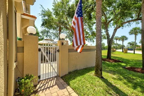 27 Marina Isles Boulevard Indian Harbour Beach FL 32937