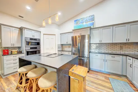 27 Marina Isles Boulevard Indian Harbour Beach FL 32937