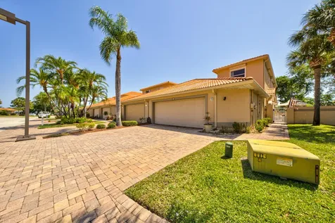 27 Marina Isles Boulevard Indian Harbour Beach FL 32937