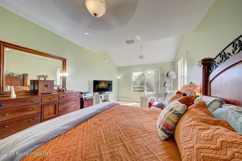 27 Marina Isles Boulevard Indian Harbour Beach FL 32937