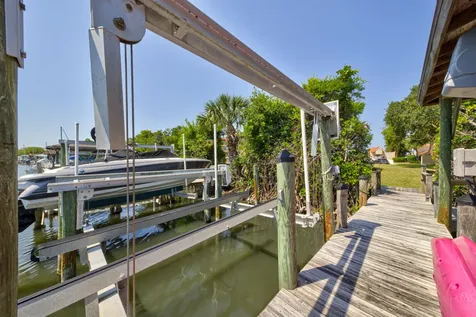 27 Marina Isles Boulevard Indian Harbour Beach FL 32937