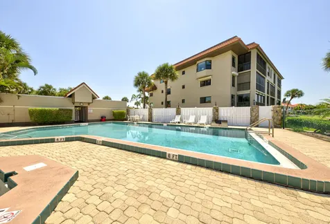 27 Marina Isles Boulevard Indian Harbour Beach FL 32937