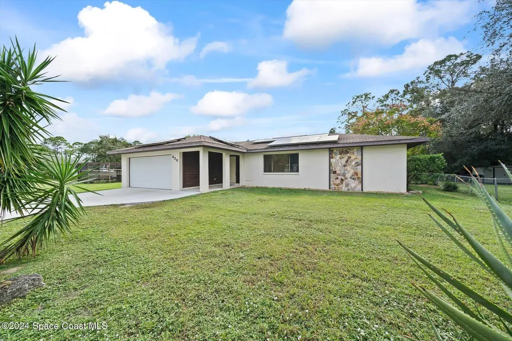 620 Harrington Street SW Palm Bay FL 32908