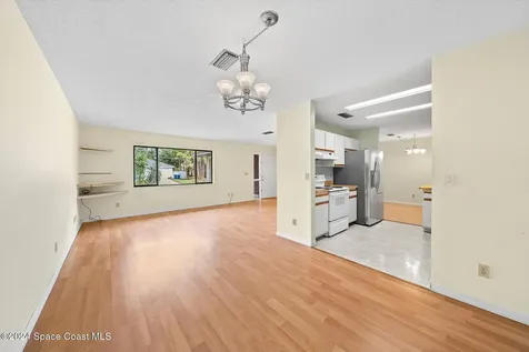 620 Harrington Street SW Palm Bay FL 32908