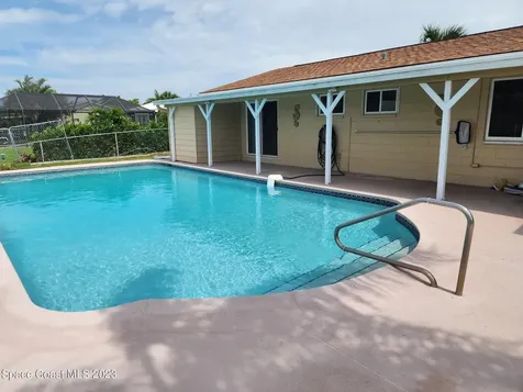 425 Sundoro Court Merritt Island FL 32953