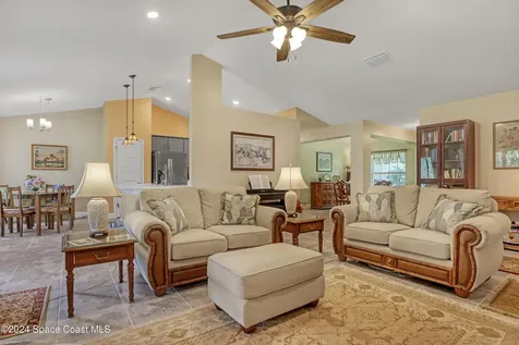 1323 Platt Avenue SW Palm Bay FL 32908