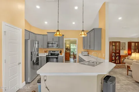 1323 Platt Avenue SW Palm Bay FL 32908