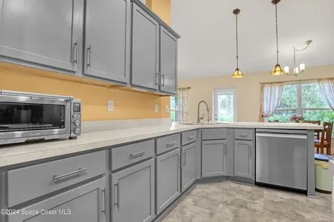 1323 Platt Avenue SW Palm Bay FL 32908