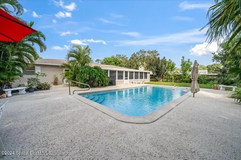 3425 1st Road Vero Beach FL 32968