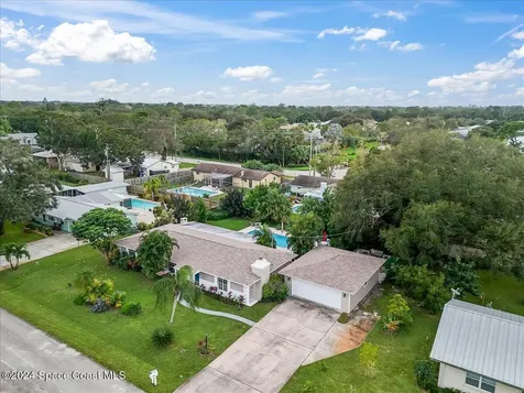 3425 1st Road Vero Beach FL 32968