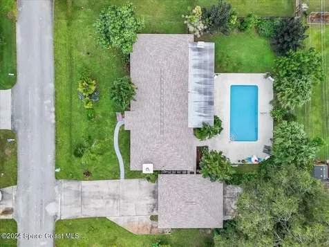 3425 1st Road Vero Beach FL 32968