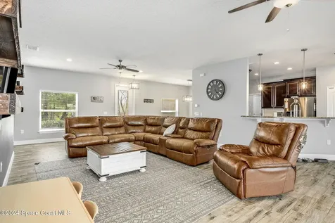 817 Serenade Street NW Palm Bay FL 32907