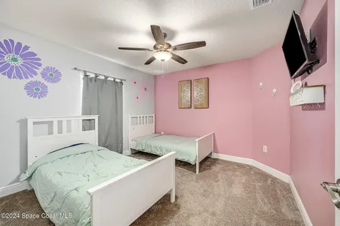 817 Serenade Street NW Palm Bay FL 32907