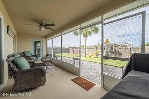 817 Serenade Street NW Palm Bay FL 32907
