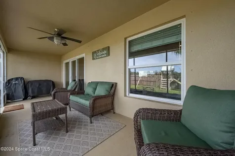 817 Serenade Street NW Palm Bay FL 32907