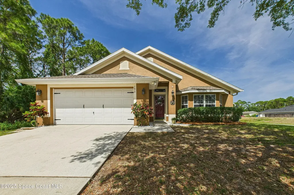 192 Dobbins Road NW Palm Bay FL 32907
