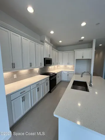 3048 Pangea Circle Melbourne FL 32940
