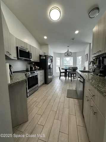 1078 Helena Avenue NW Palm Bay FL 32907