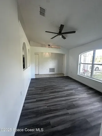 1060 Altamira Street NW Palm Bay FL 32907