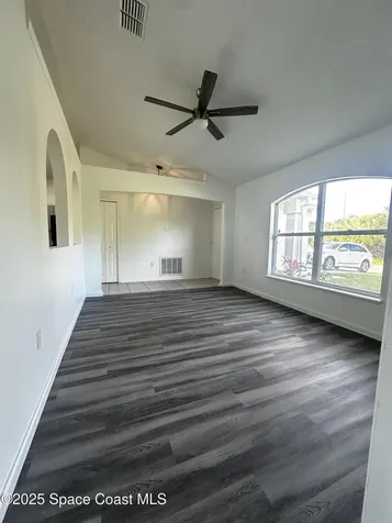 1060 Altamira Street NW Palm Bay FL 32907