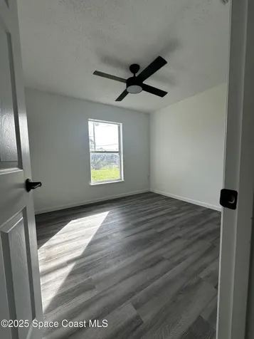 1060 Altamira Street NW Palm Bay FL 32907