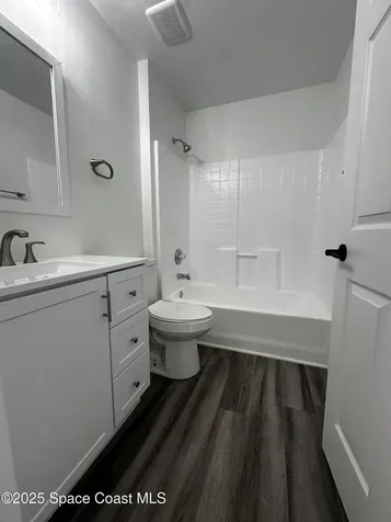 1060 Altamira Street NW Palm Bay FL 32907