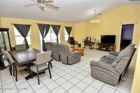 1012 SW Idol Avenue Port St. Lucie FL 34953