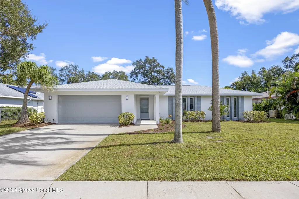 951 Briarwood Boulevard NE Palm Bay FL 32905