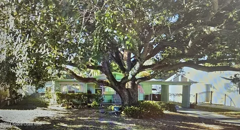 4404 W Paul Avenue Tampa FL 33611