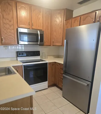 4404 W Paul Avenue Tampa FL 33611