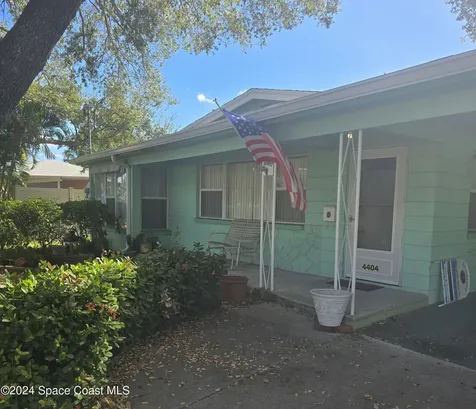 4404 W Paul Avenue Tampa FL 33611
