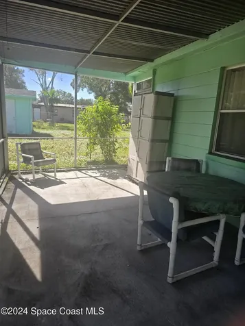 4404 W Paul Avenue Tampa FL 33611