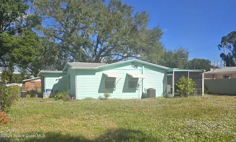 4404 W Paul Avenue Tampa FL 33611