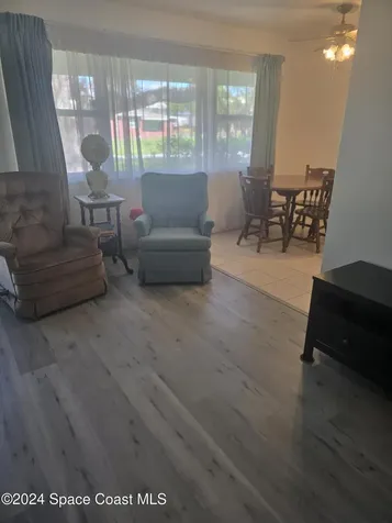 4404 W Paul Avenue Tampa FL 33611