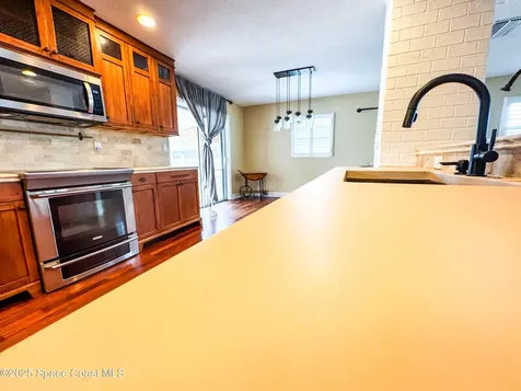 215 Bonita Drive Merritt Island FL 32952