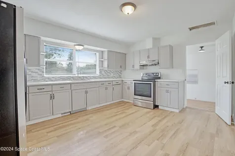 1210 Pine Street Titusville FL 32796
