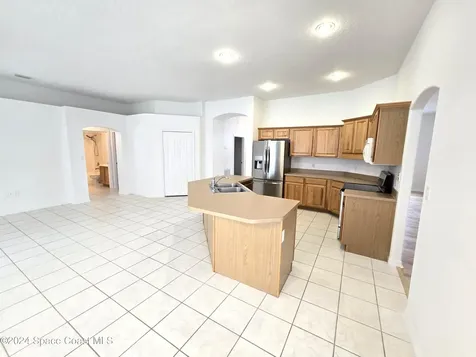 556 Bernardo Avenue NE Palm Bay FL 32907