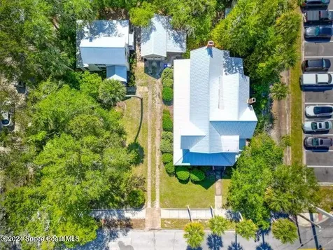 602 Indian River Avenue Titusville FL 32796