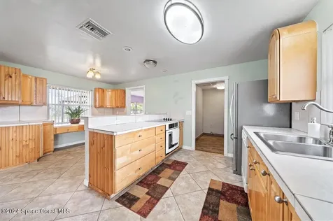 425 Riverside Avenue Merritt Island FL 32953