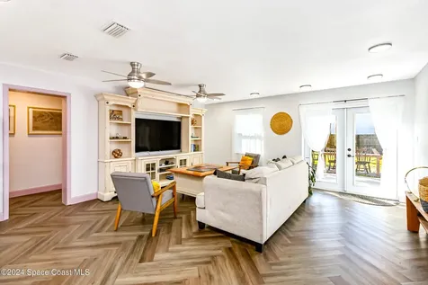 221 Espanola Way Melbourne FL 32901