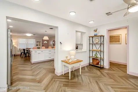 221 Espanola Way Melbourne FL 32901