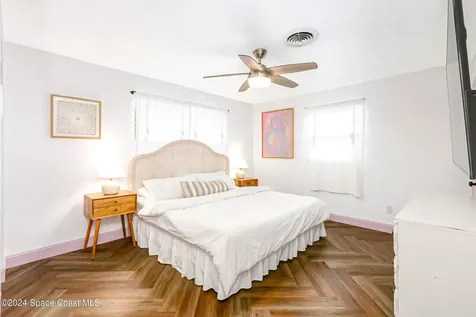 221 Espanola Way Melbourne FL 32901