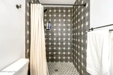 221 Espanola Way Melbourne FL 32901